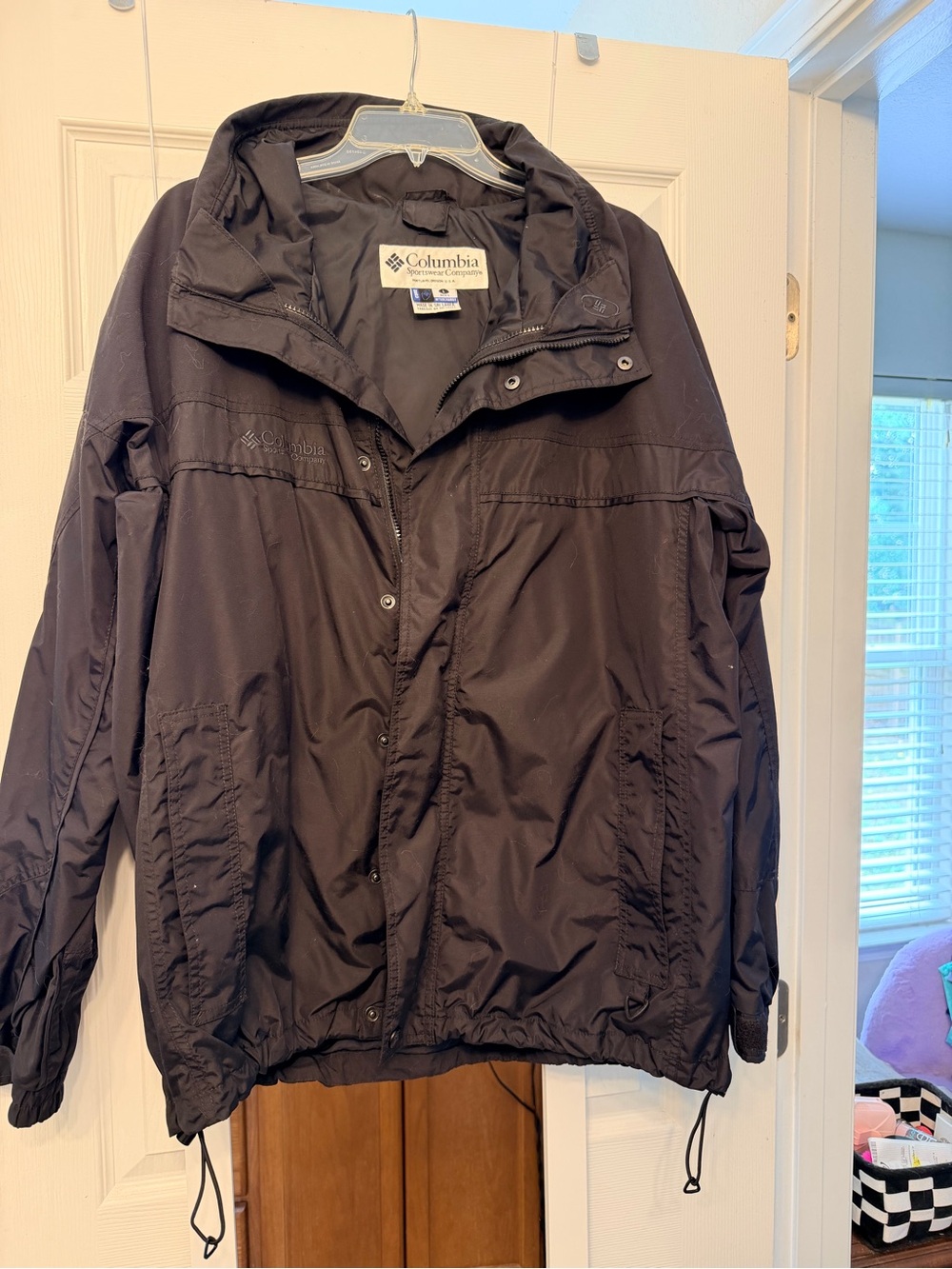 Columbia Black Men's Lightweight Shell Jacket